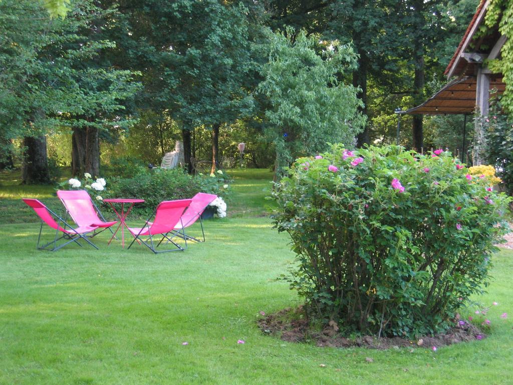Bed and Breakfast Logis De La Paqueraie Saint-Branchs Exterior foto